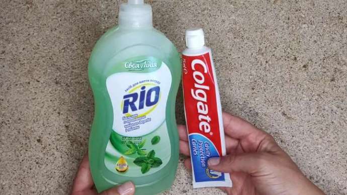 Мыло и зубная паста для чистоты в доме