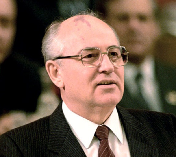 «Покушение на Горбачёва»: что совершил безработный Михаил Малюков