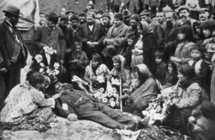 Цыганские похороны: чем они так удивляют русских