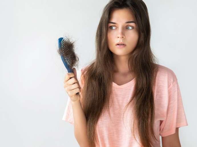 Вредные привычки, которые ведут к выпадению волос