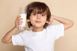 Полезно ли детям растительное молоко