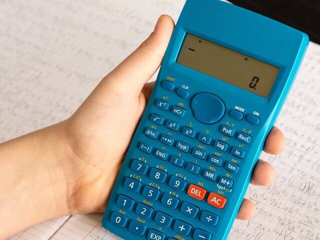 На ОГЭ по математике разрешили пользоваться калькулятором