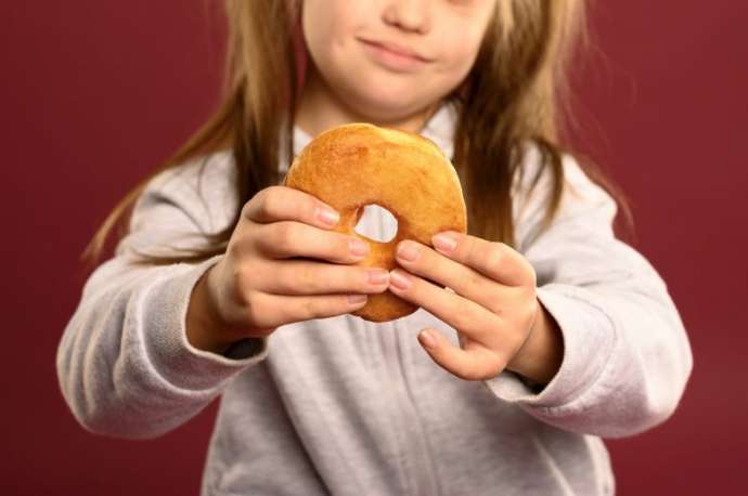 Как появляется проблема избыточного веса у детей и как с этим бороться