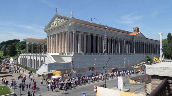 Храм Венеры и Ромы в Риме