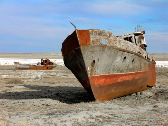 Пустыня брошенных кораблей или трагедия Аральского моря