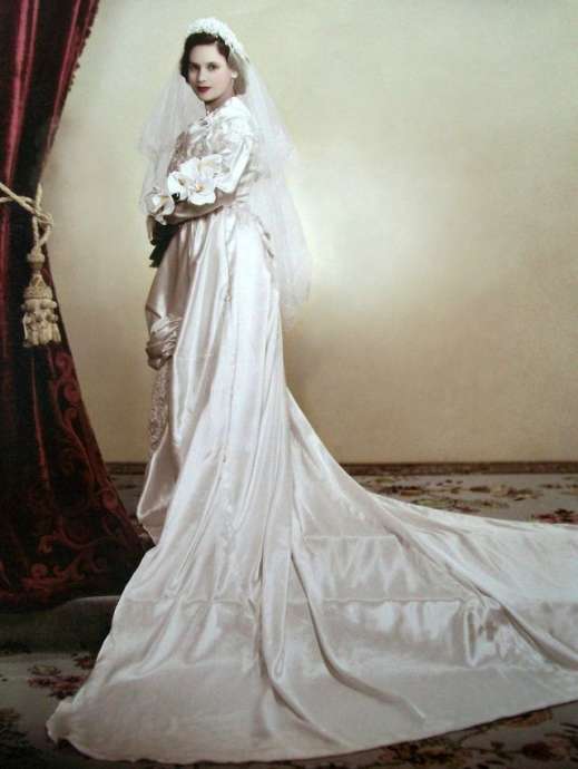 Невесты и их шикарные платья в исторических фотографиях 1930-х годов