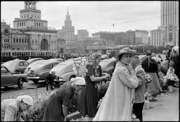 Находка дня: Москва 1954-го на снимках французского фотографа Анри Картье-Брессона