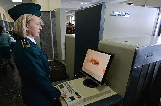 В России создан комплекс для скрытого досмотра людей в аэропортах