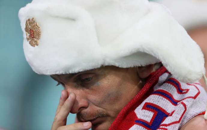 Ученые рассказали, почему россияне постоянно грустят