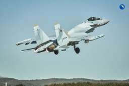 Сделано в России. Авиастроители передали ВКС России серийные самолеты Су-57 и Су-35С
